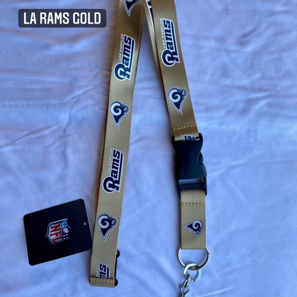 Black Friday sales!Brand New Keychain - Great Durable Material - Tags Attached - Picture 9 of 10